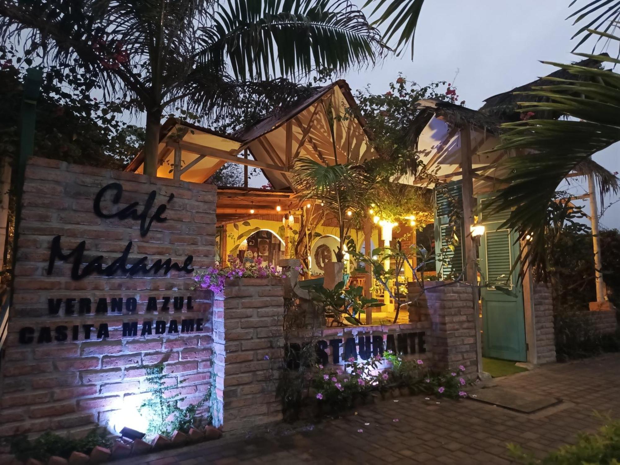 Hotel Café Madame Puerto López Exterior foto